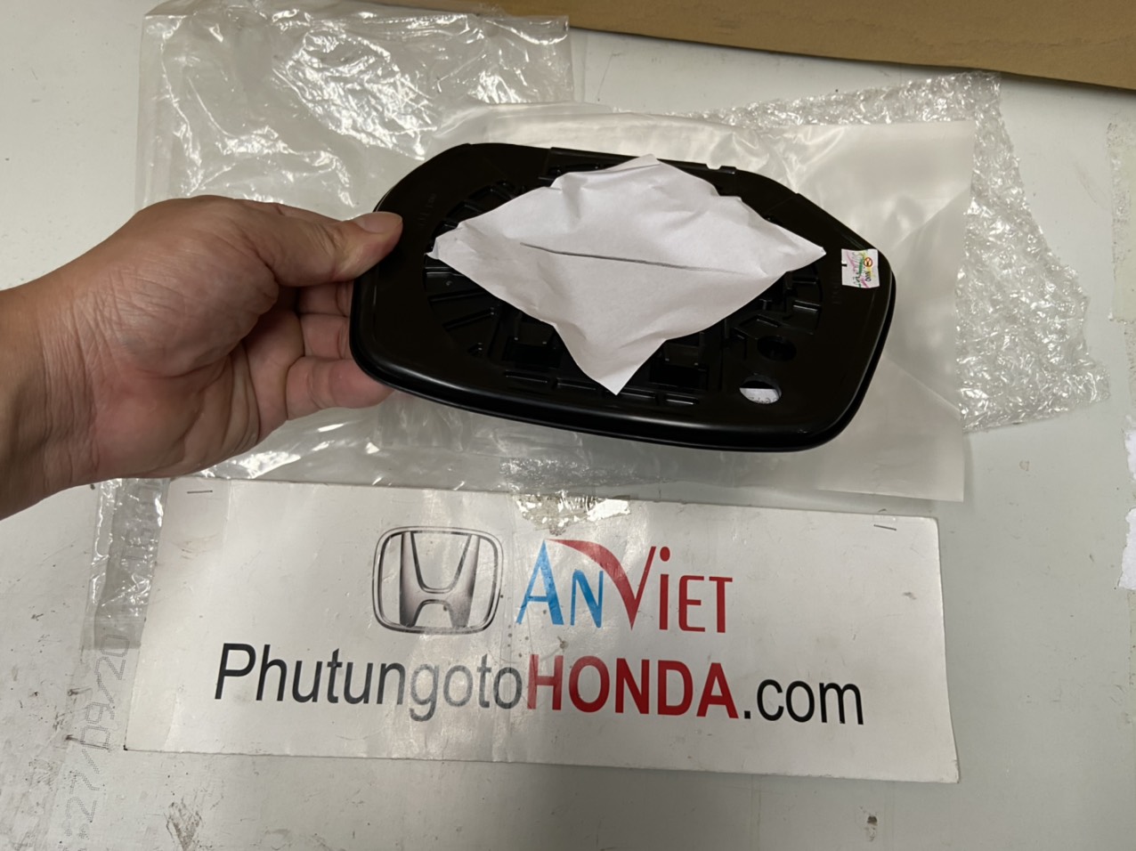 Mặt gương bên lái xe Honda CRV 2018-2022